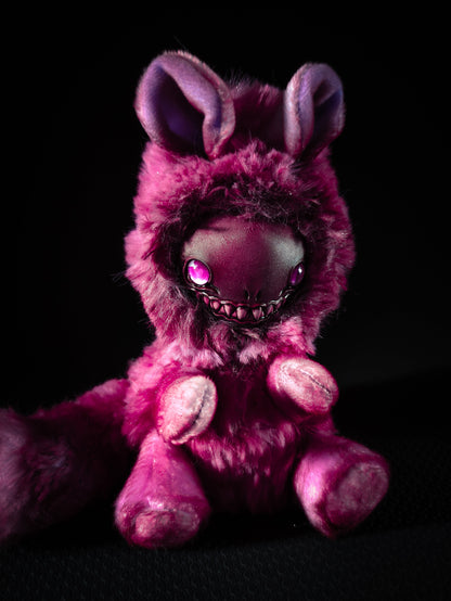 Jelyin - FRIEND Cryptid Art Doll Plush Toy