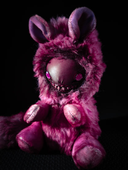 Jelyin - FRIEND Cryptid Art Doll Plush Toy