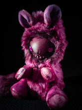Load image into Gallery viewer, Jelyin - FRIEND Cryptid Art Doll Plush Toy

