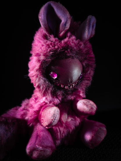Jelyin - FRIEND Cryptid Art Doll Plush Toy