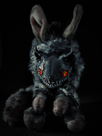 Mitron - FIENDLINE Cryptid Art Doll Plush Toy