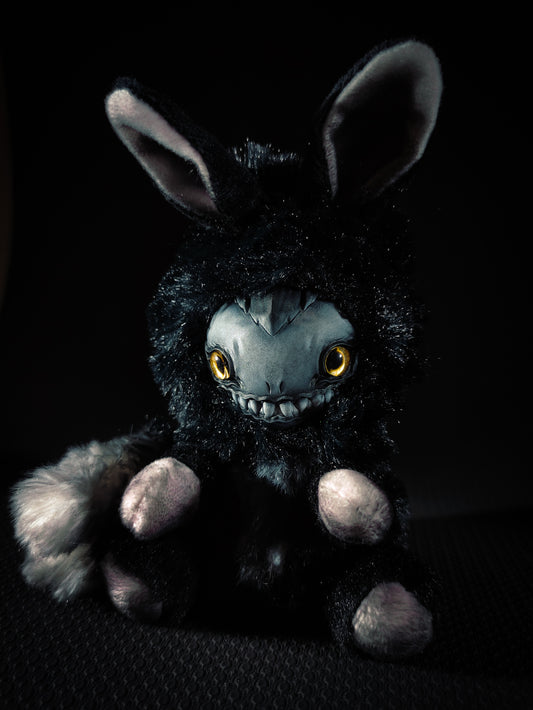 Ryiko II - FREAPERS Cryptid Art Doll Plush Toy