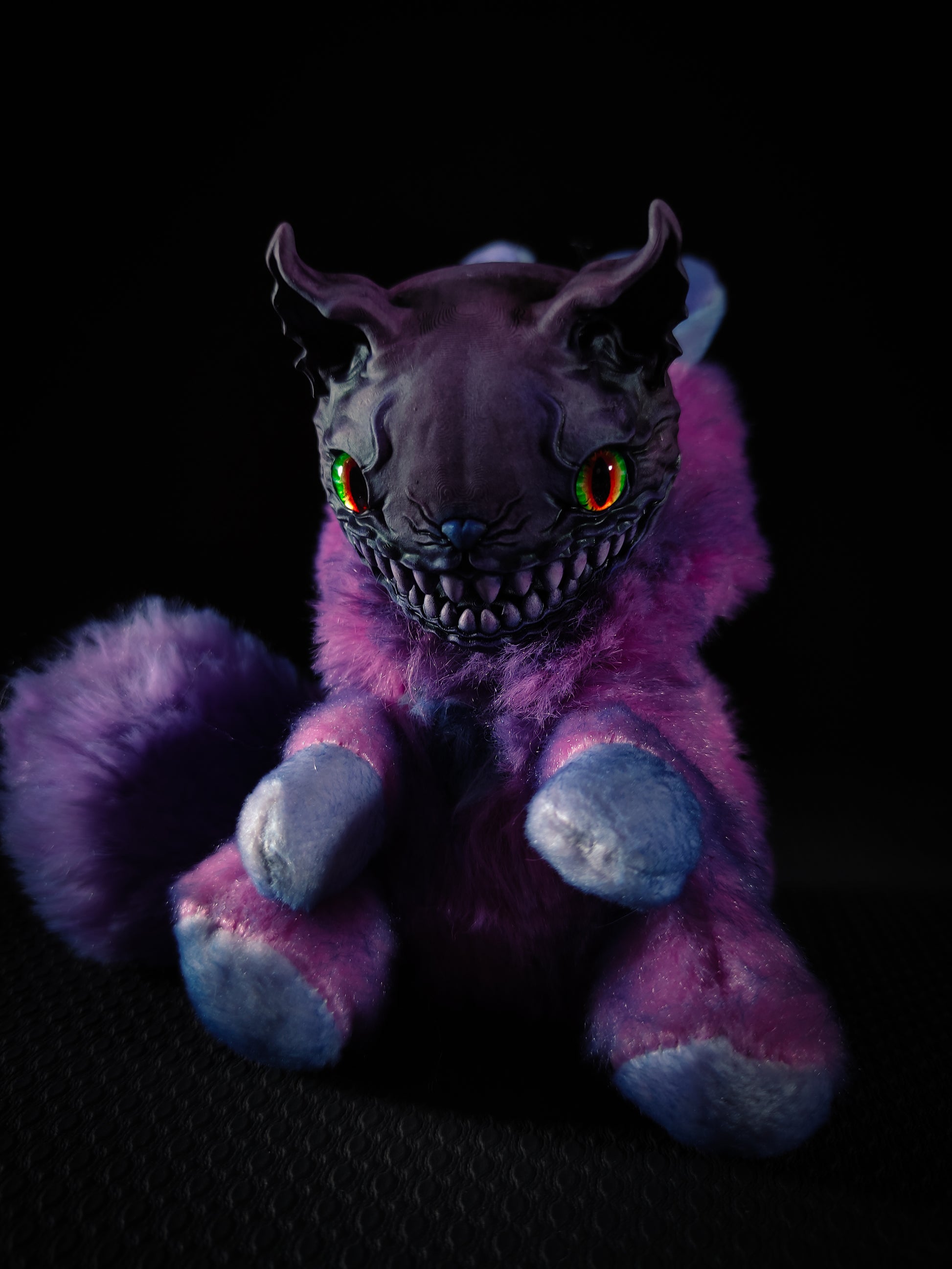 Viodust - FIENDLINE Cryptid Art Doll Plush Toy