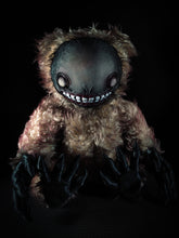 Load image into Gallery viewer, Cauholdt - FRIELDIANS Art Doll Plush Toy
