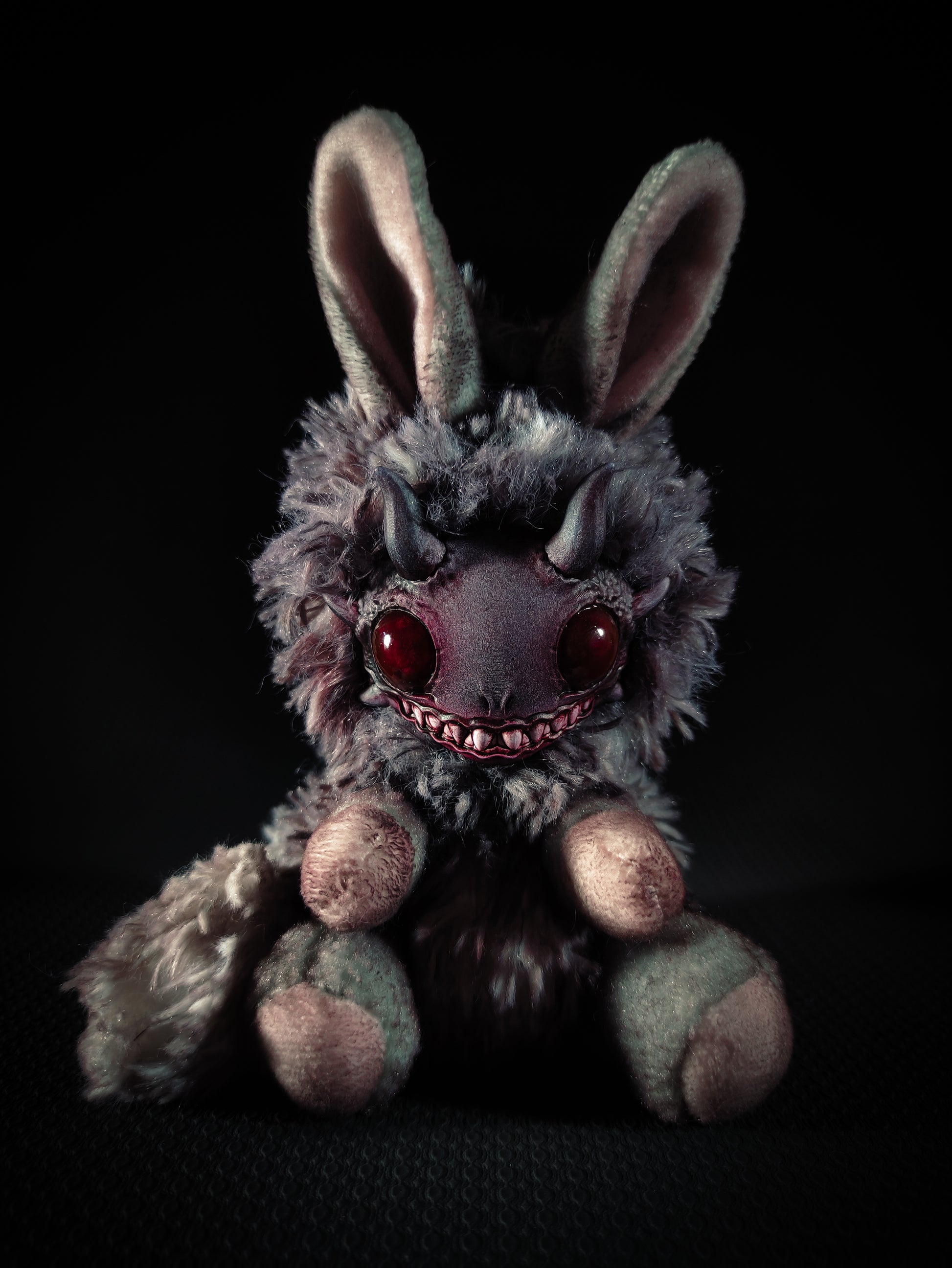 Mouzaal - FRIENDPHIBIAN Cryptid Art Doll Plush Toy