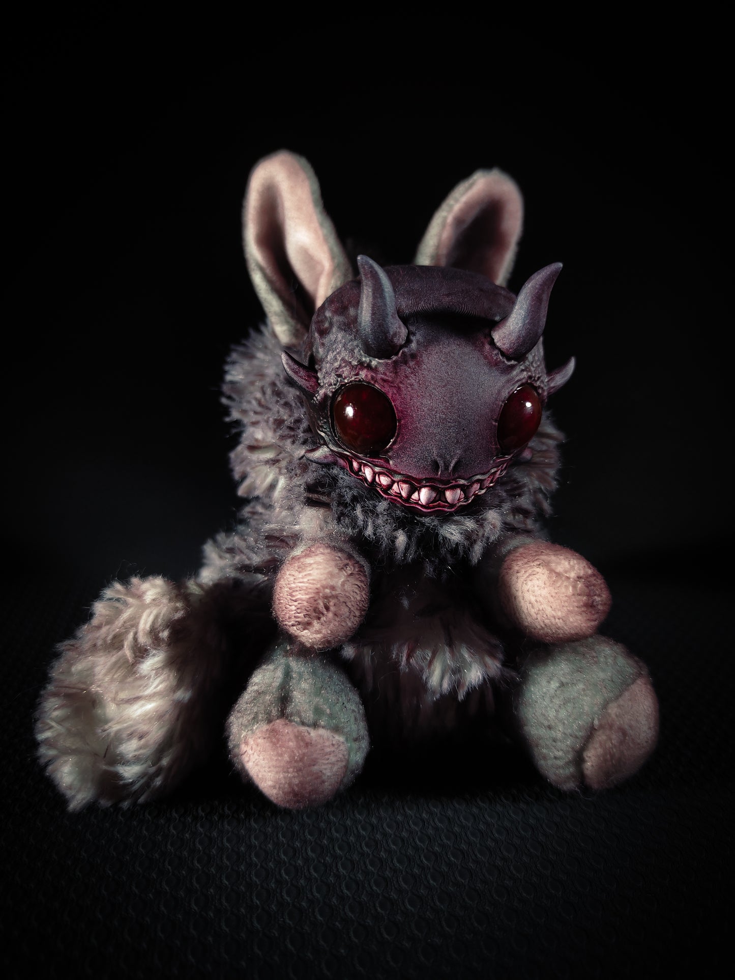 Mouzaal - FRIENDPHIBIAN Cryptid Art Doll Plush Toy