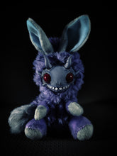 Load image into Gallery viewer, Ferraut - FRIENDPHIBIAN Cryptid Art Doll Plush Toy
