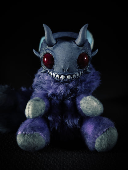 Ferraut - FRIENDPHIBIAN Cryptid Art Doll Plush Toy