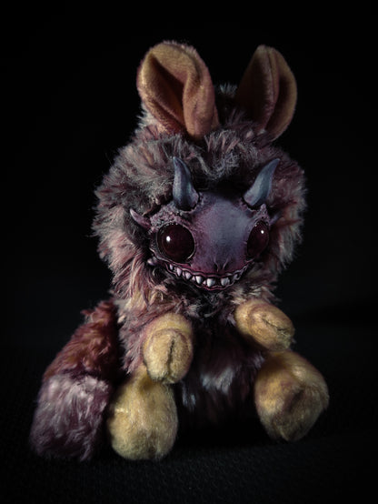 Bleeptun - FRIENDPHIBIAN Cryptid Art Doll Plush Toy