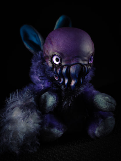 Beragon - FRIENDTHULU Cryptid Art Doll Plush Toy