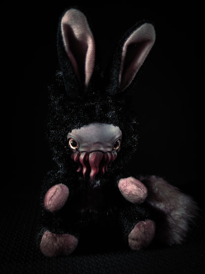 Shevilk - FRIENDTHULU Cryptid Art Doll Plush Toy