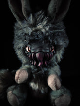 Load image into Gallery viewer, Iclunite - FRIENDTHULU Cryptid Art Doll Plush Toy

