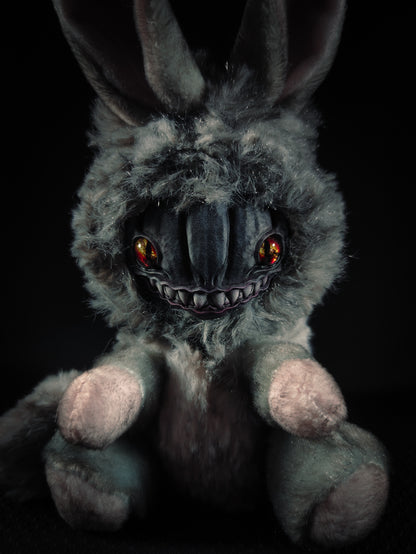 Albantun - FRIEND Cryptid Art Doll Plush Toy