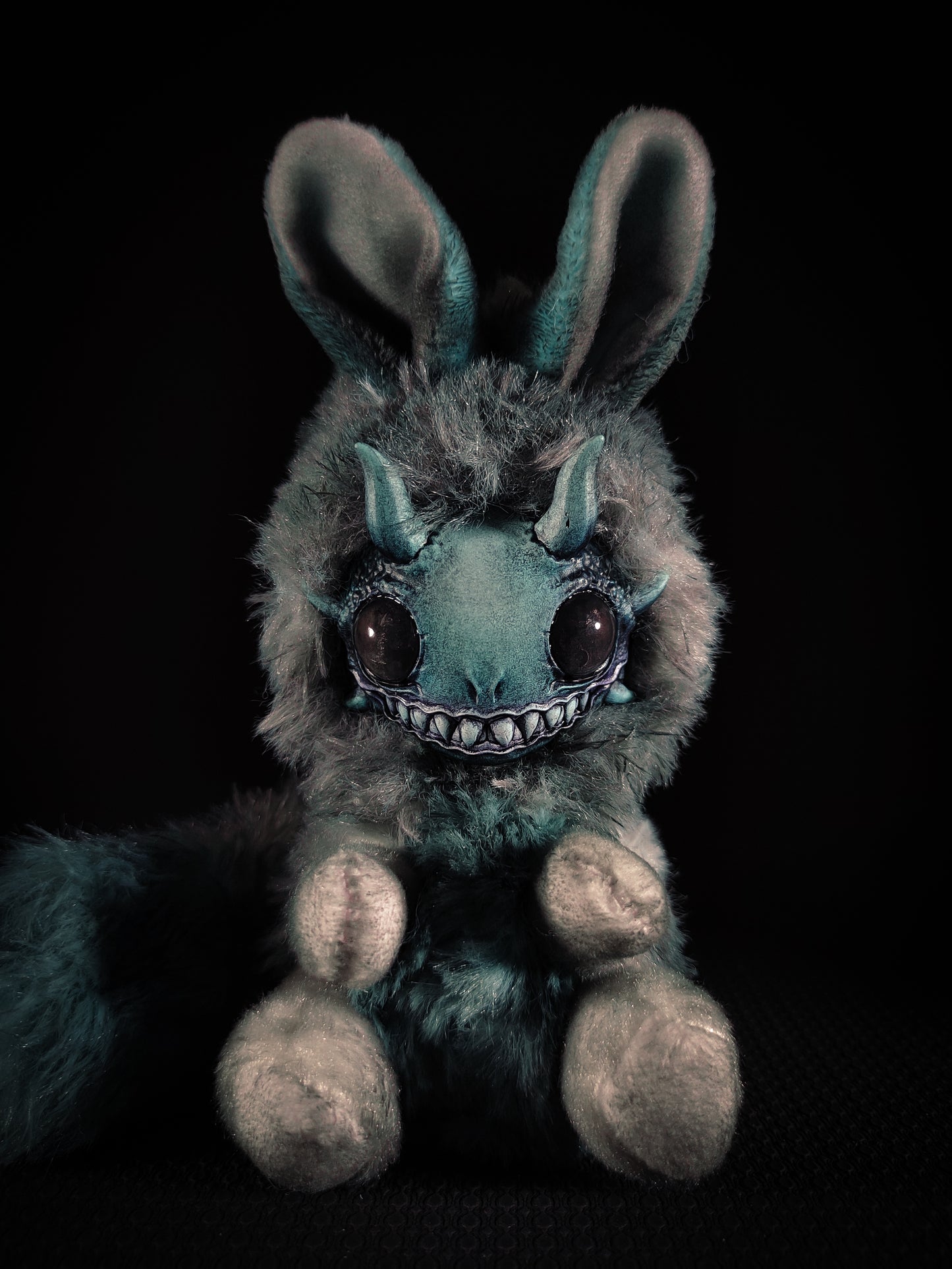 Fogishrun - FRIENDPHIBIAN Cryptid Art Doll Plush Toy