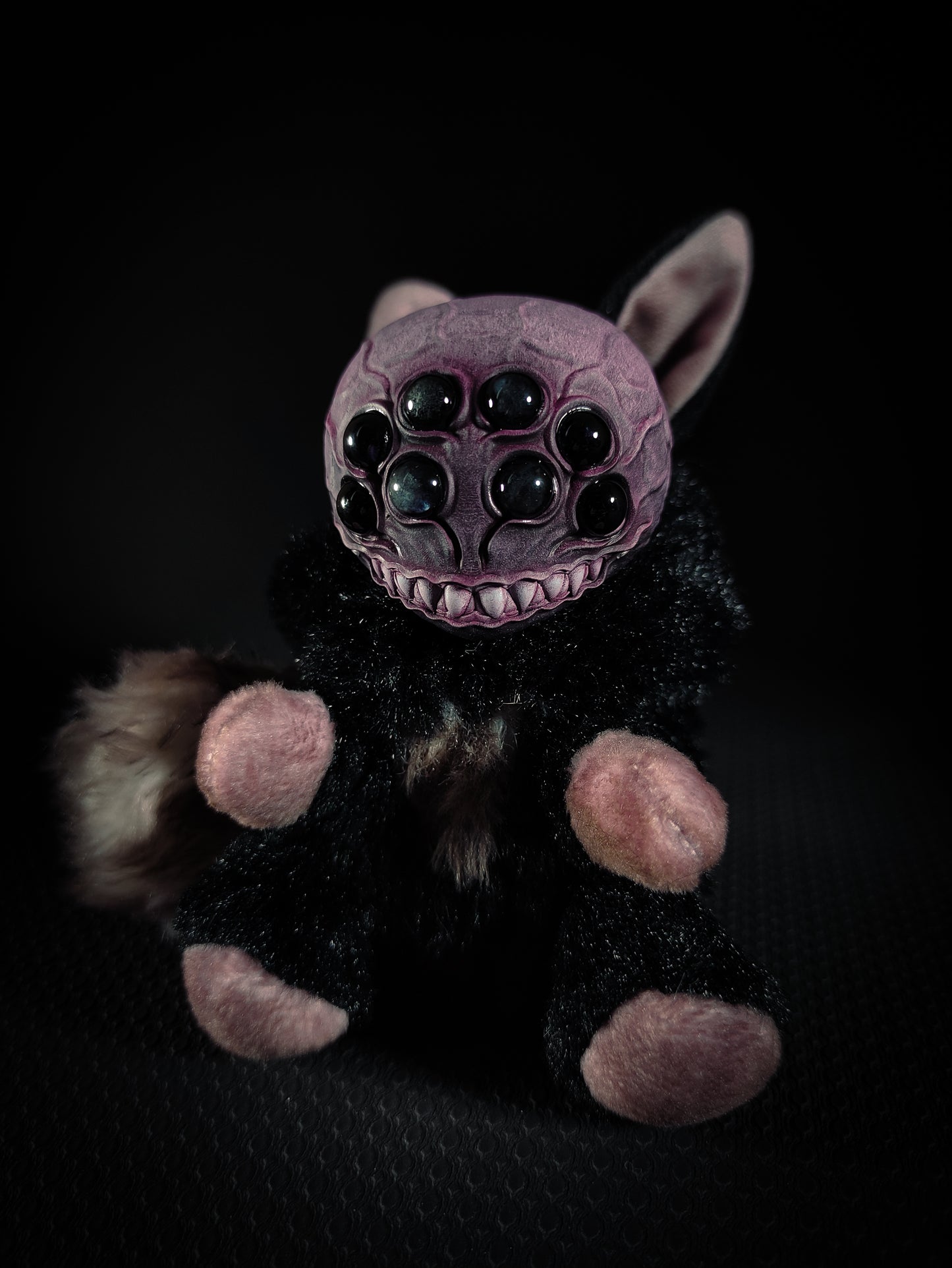 Bleaknid - FRIECHNID Cryptid Art Doll Plush Toy
