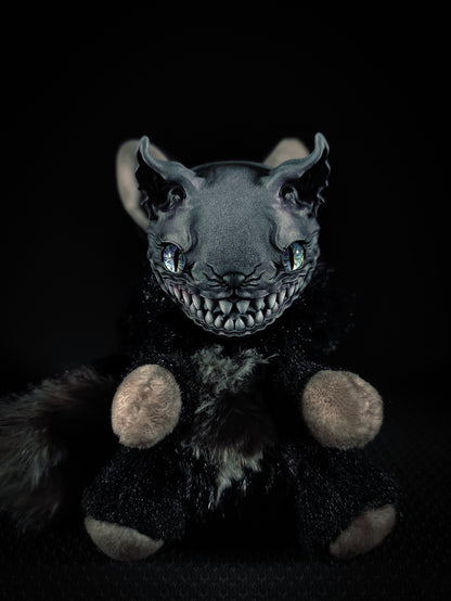 Diamitun - FIENDLINE Cryptid Art Doll Plush Toy