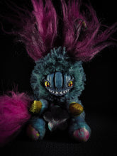 Load image into Gallery viewer, Glokinbool - FRIEND Cryptid Art Doll Plush Toy

