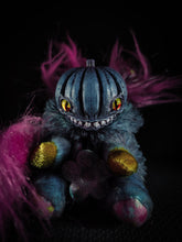 Load image into Gallery viewer, Glokinbool - FRIEND Cryptid Art Doll Plush Toy
