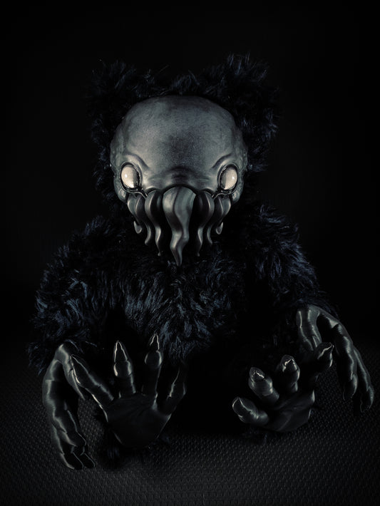 Hivolateph - FRIELDIANS Art Doll Plush Toy