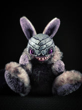 Load image into Gallery viewer, Snugorath - FREAPERS Cryptid Art Doll Plush Toy
