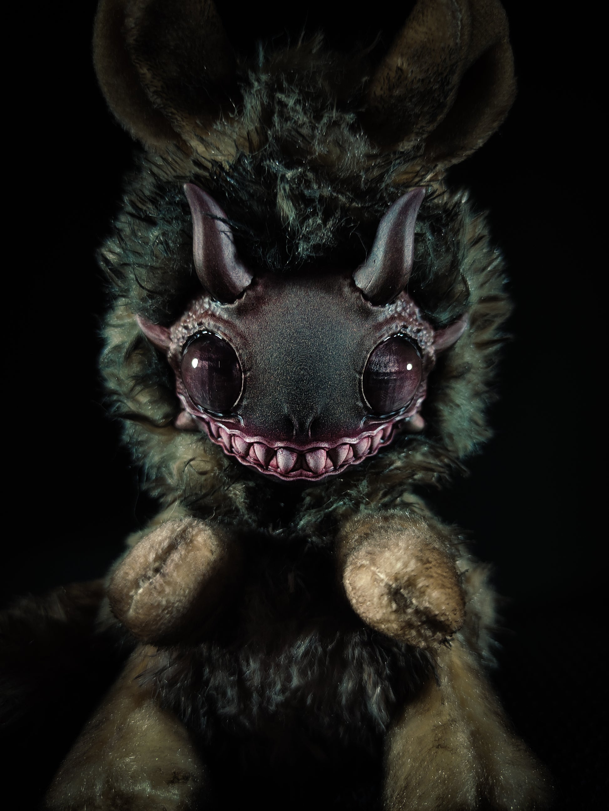 Ashindo - FRIENDPHIBIAN Cryptid Art Doll Plush Toy