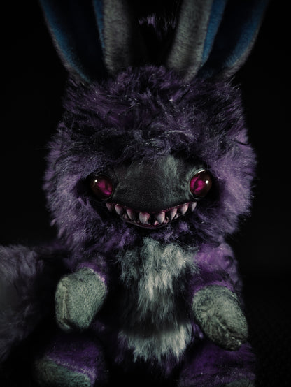 Shrowd - AITO Cryptid Art Doll Plush Toy