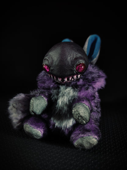 Shrowd - AITO Cryptid Art Doll Plush Toy