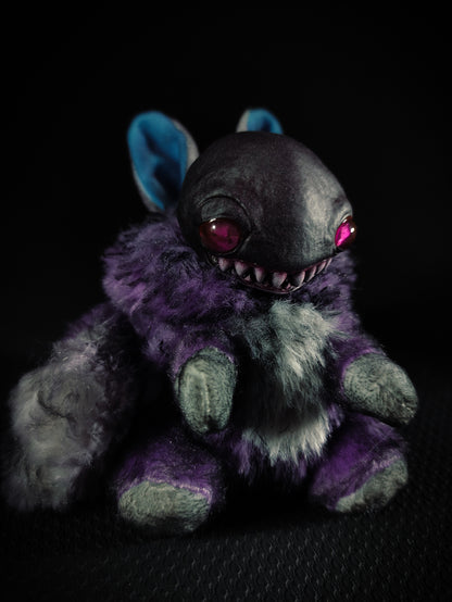 Shrowd - AITO Cryptid Art Doll Plush Toy