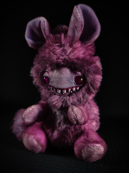 Digihul - AITO Cryptid Art Doll Plush Toy