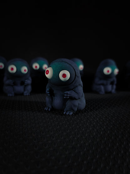 Peepo - Handpainted resin Gloomberry (Art Toy)