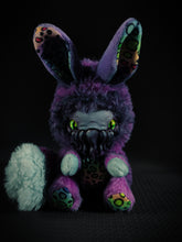 Load image into Gallery viewer, Kaleidoteph - FRIENDTHULU Cryptid Art Doll Plush Toy
