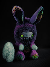 Load image into Gallery viewer, Kaleidoteph - FRIENDTHULU Cryptid Art Doll Plush Toy
