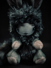 Load image into Gallery viewer, Aqiuno - Spritelet Cryptid Art Doll Plush Toy
