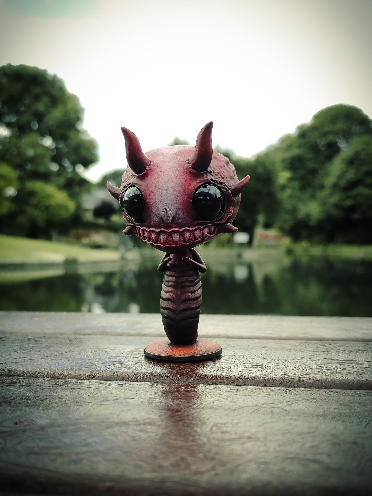 DAEBERRY - Handpainted resin Gloomberry (Art Toy)