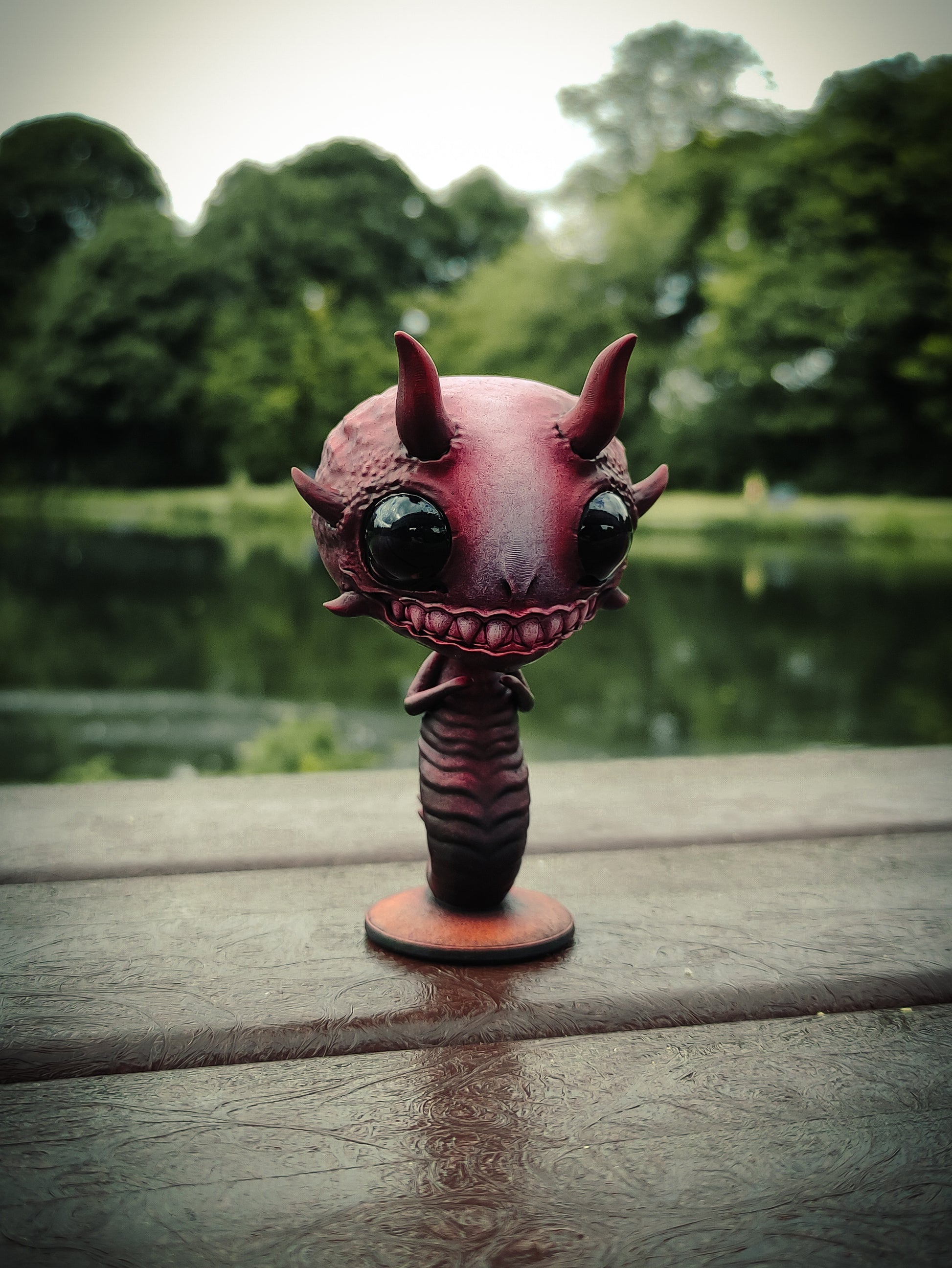 DAEBERRY - Handpainted resin Gloomberry (Art Toy)