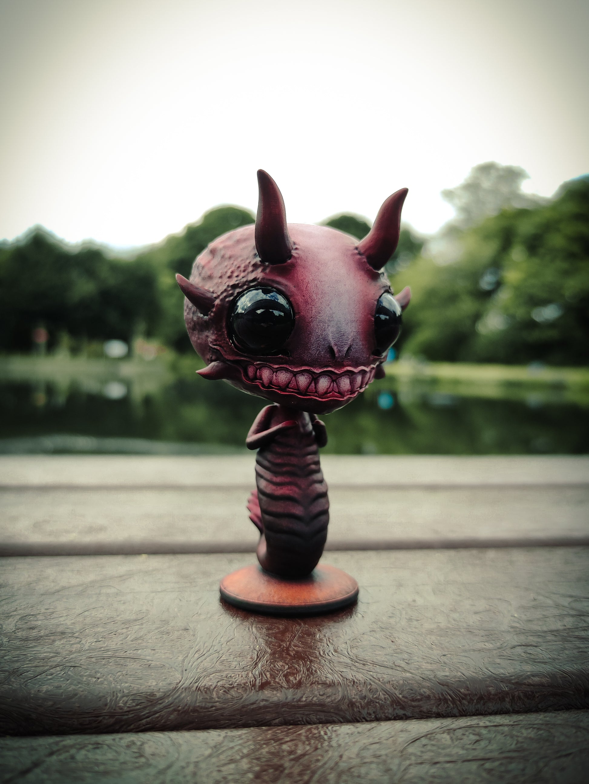 DAEBERRY - Handpainted resin Gloomberry (Art Toy)