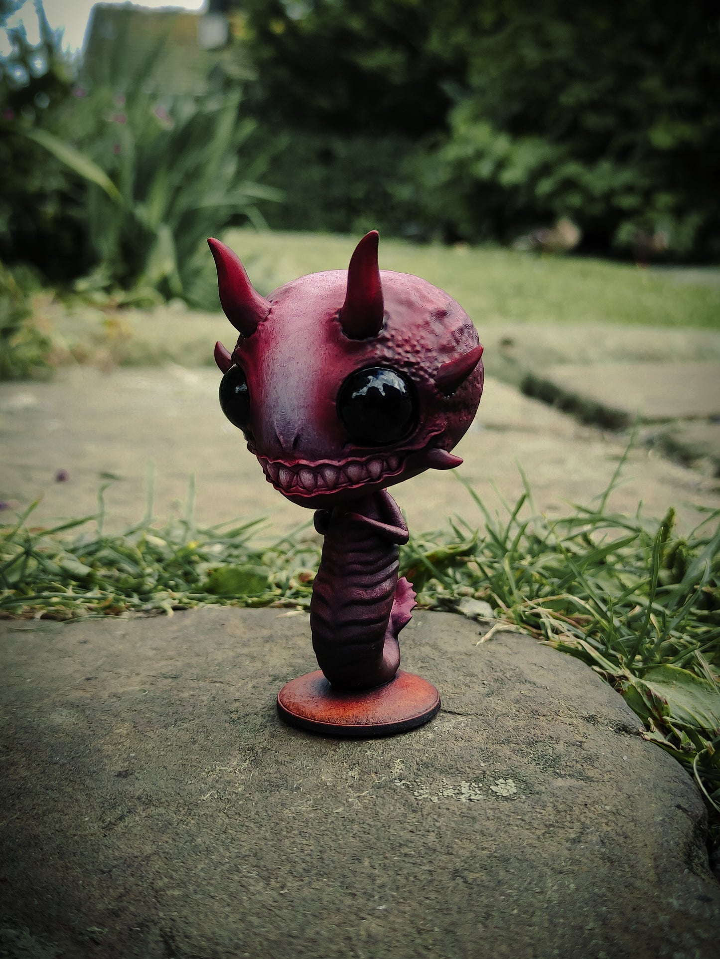 DAEBERRY - Handpainted resin Gloomberry (Art Toy)