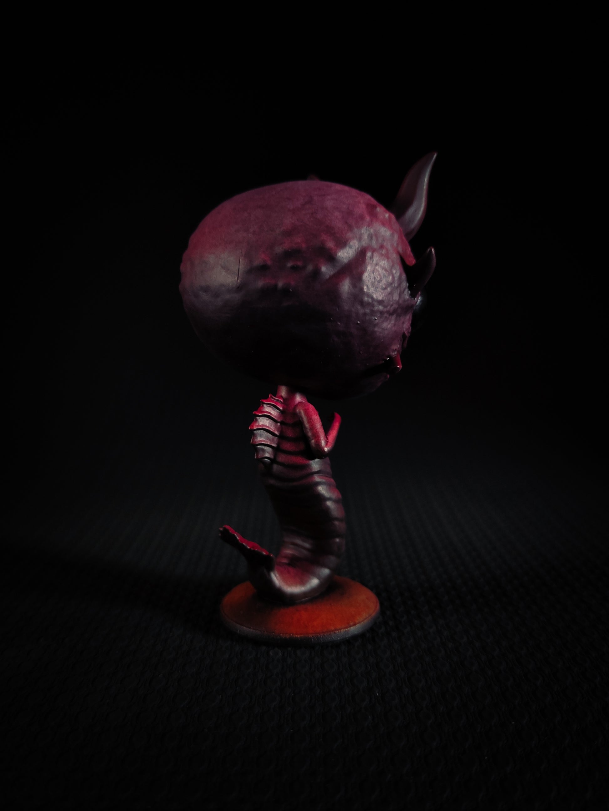 DAEBERRY - Handpainted resin Gloomberry (Art Toy)