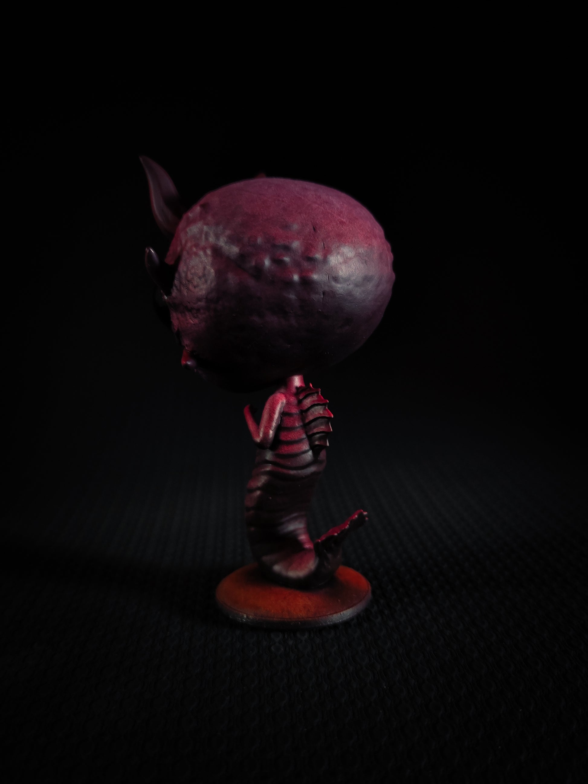 DAEBERRY - Handpainted resin Gloomberry (Art Toy)