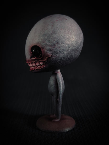Gloomberries Grinberry: Handmade Gothic Fantasy Art Doll and Art Toy