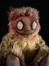 Load image into Gallery viewer, Meeporo (Bleeding Floof Ver.) - Monster Art Doll Plush Toy
