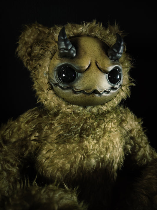 Azagarr (Acid Downpour Ver.) - Monster Art Doll Plush Toy