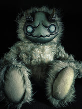 Load image into Gallery viewer, Azagarr (Frostbite Ver.) - Monster Art Doll Plush Toy
