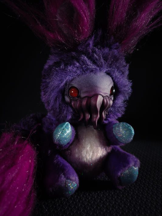 Juiticul - FRIENDTHULU Cryptid Art Doll Plush Toy