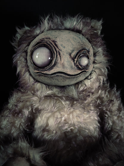Zippo (White Wonder Ver.) - Monster Art Doll Plush Toy