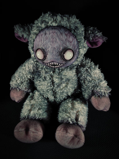 Ningen (Terrible Tartary Ver.) - Monster Art Doll Plush Toy