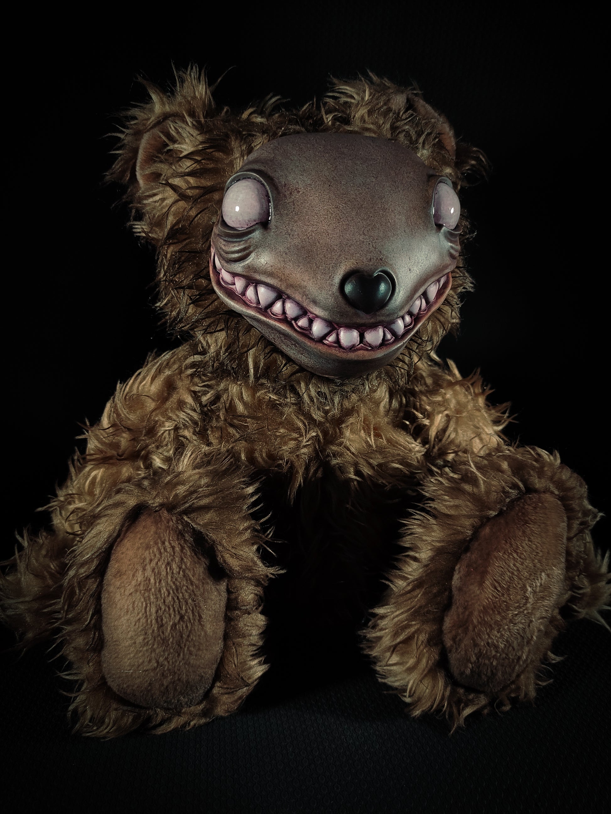 Crypteph (Gory Grin Ver.) - Monster Art Doll Plush Toy