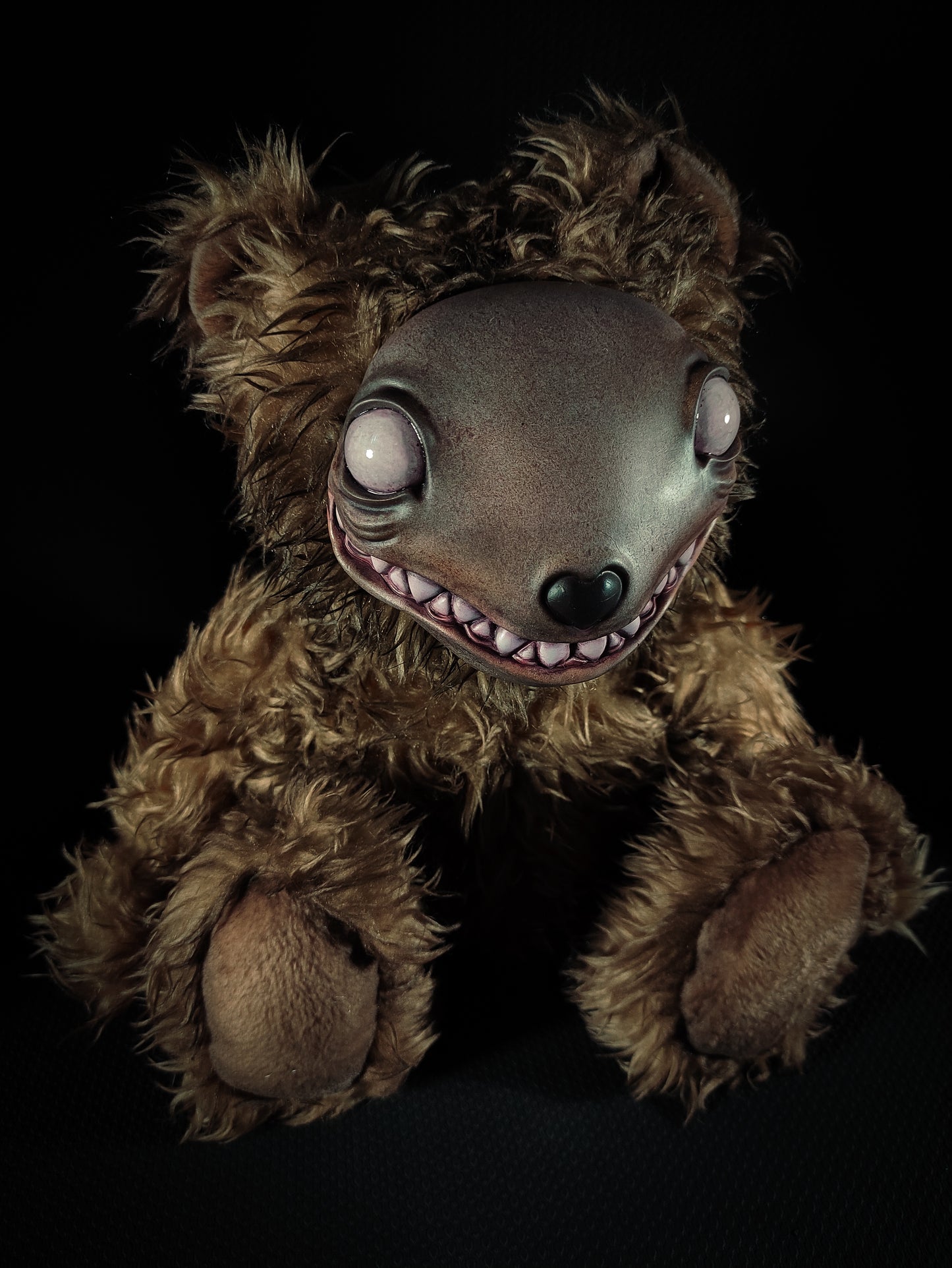 Crypteph (Gory Grin Ver.) - Monster Art Doll Plush Toy