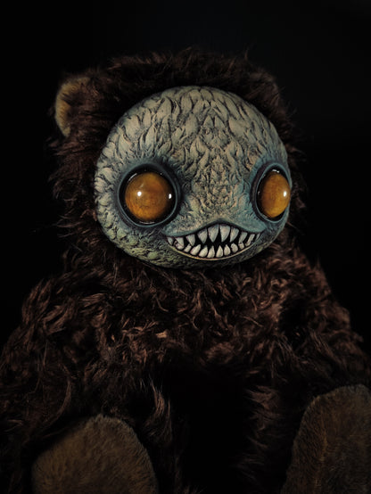 Ningen (Gold Gaze Ver.) - Monster Art Doll Plush Toy