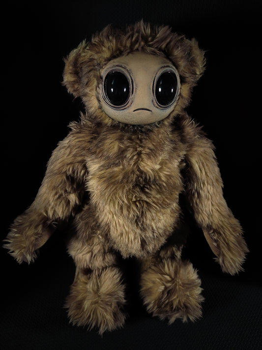 Meeporo (Auburn Titan Ver.) - Posable Monster Art Doll Plush Toy